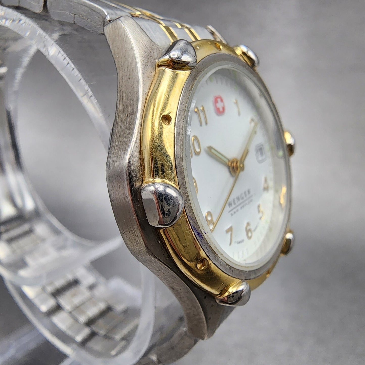 Wenger SAK Design Watch Women 29mm White Dial Two Tone Date Round New Batt A13
