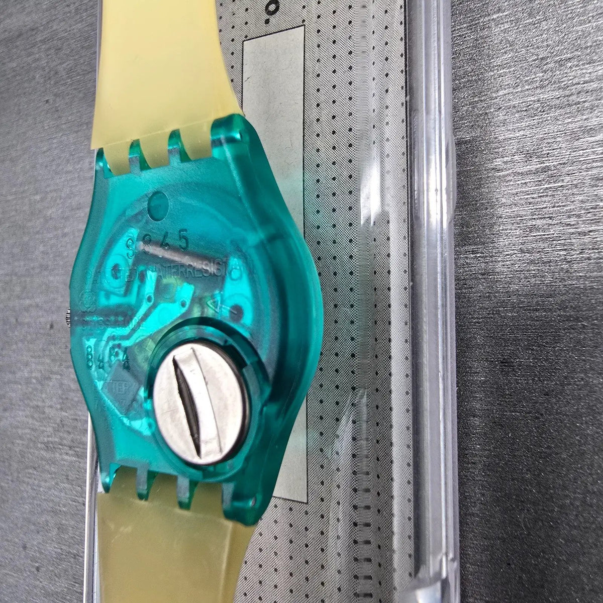 Swatch South Molton Watch Women 25mm Green Dial Green Case LL103 New Battery NOS11
