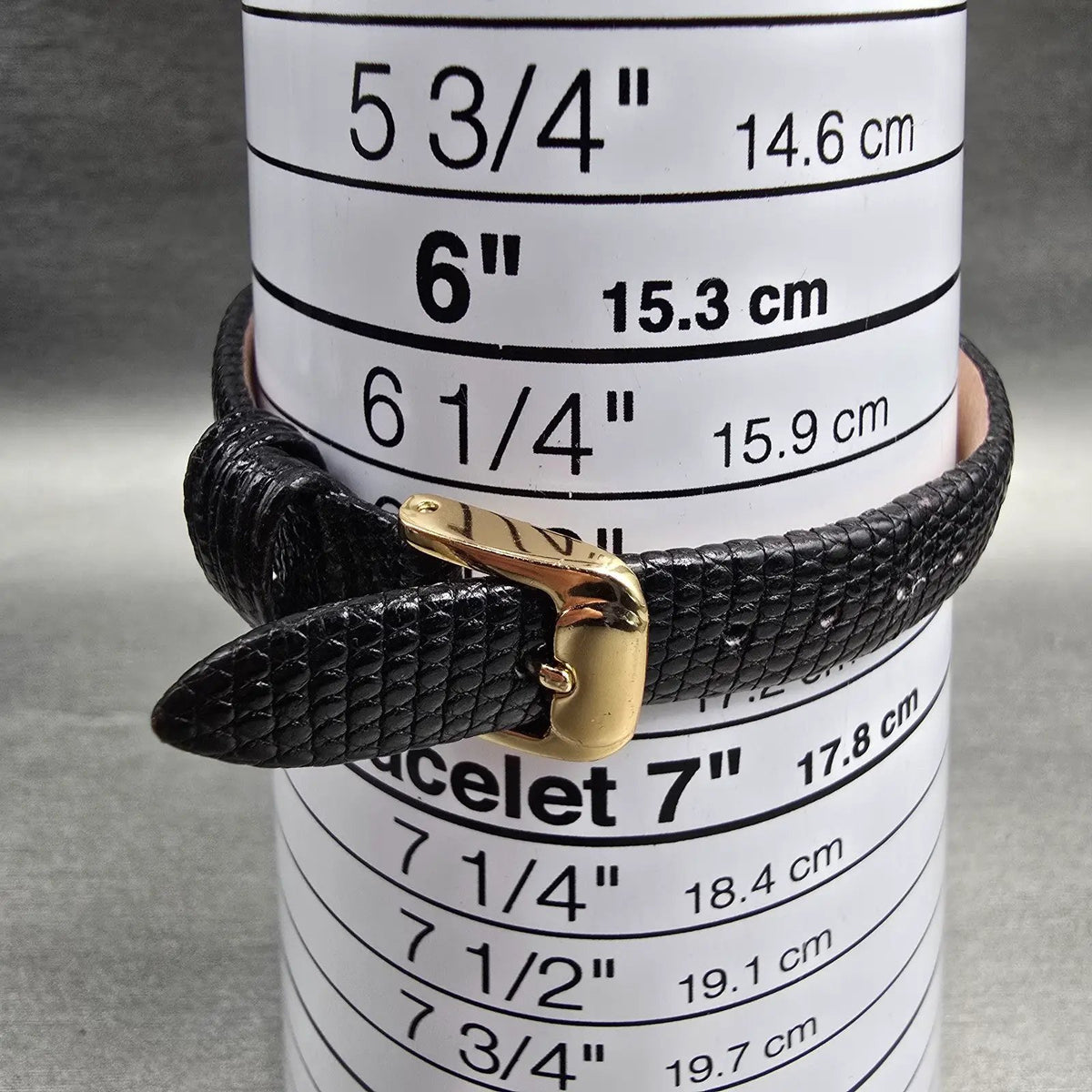 Seiko Tank Watch Women 18mm Black Dial Gold Rectangle V401-5670 New Battery9
