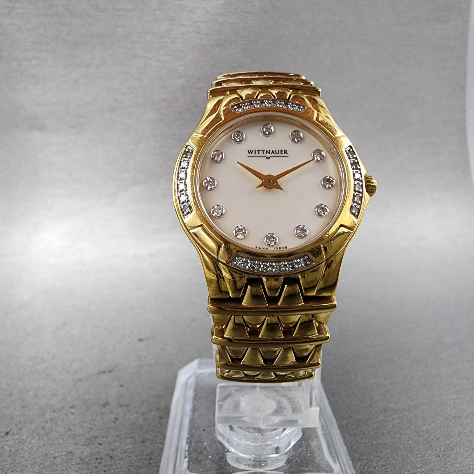 Wittnauer Watch Women 25mm MOP Dial Gold Tone Diamond Bezel Round New Battery5