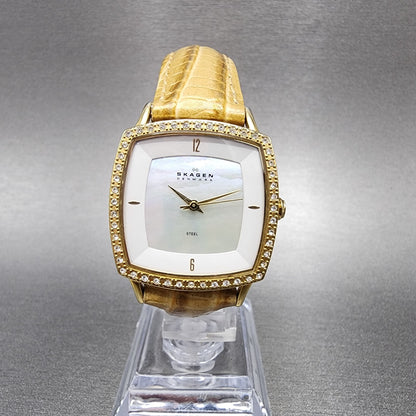 Skagen Watch Women 28mm MOP Dial Gold Tone Rectangle MK348SGL8B New Battery