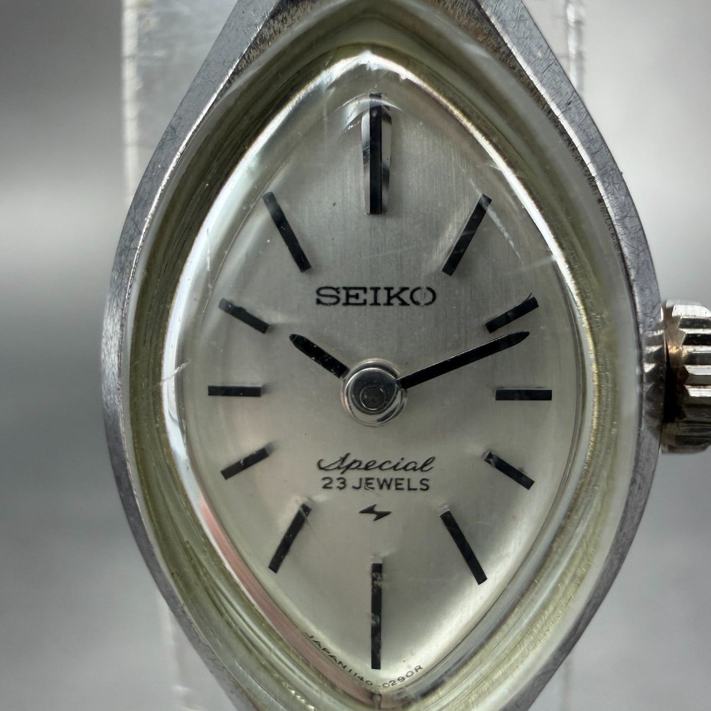 Seiko Special Watch Women 15mm White Dial Silver Tone Manual Wind 1140-7080 Runs1