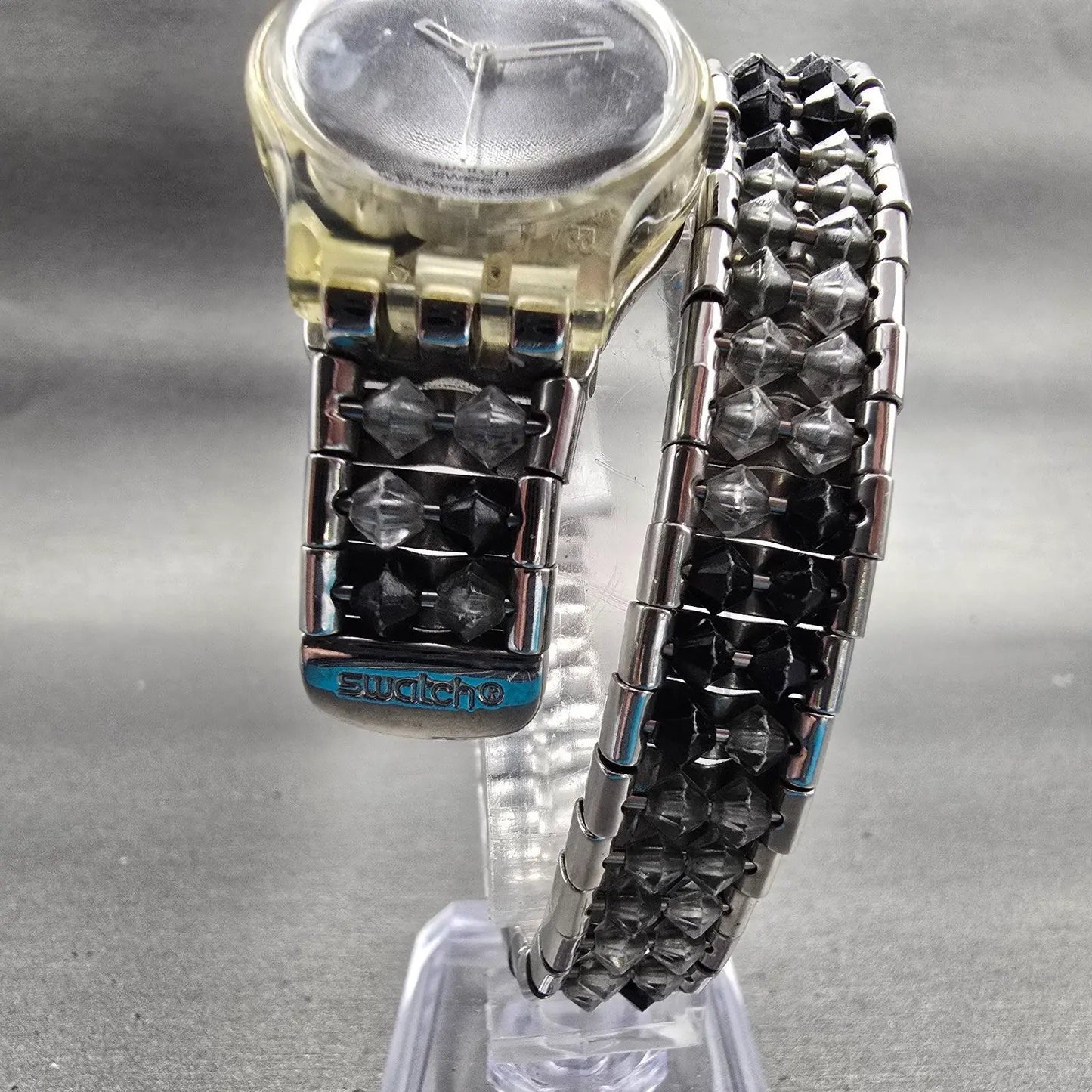Swatch SPINNIN' AROUND Watch Women Gray Dial Clear Case Round LK205 New Battery5