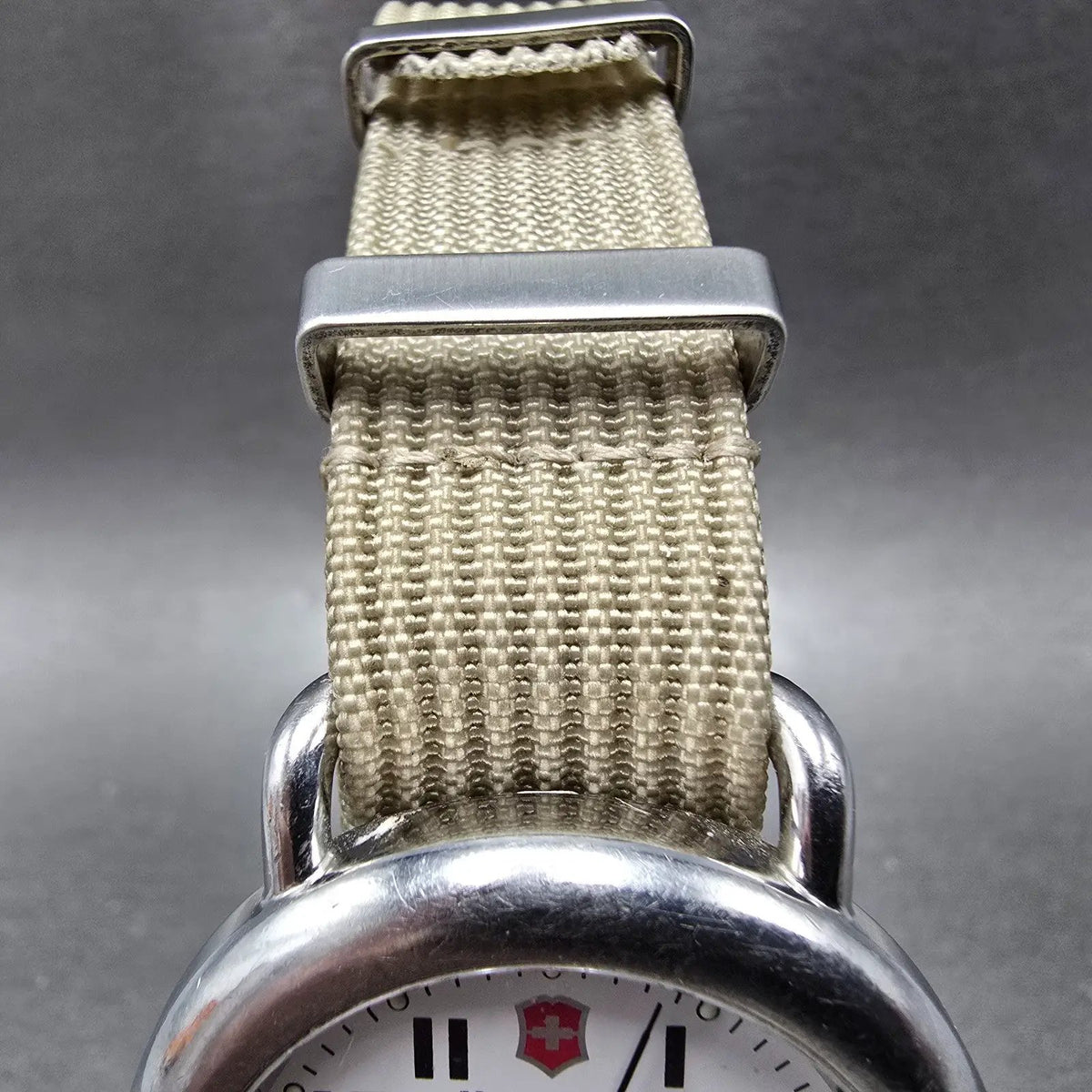 Victorinox Swiss Army Cavalry Watch Men 37mm White Dial Steel Date 24529 NewBatt4