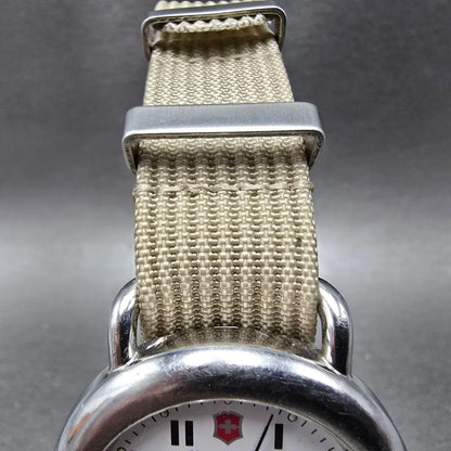 Victorinox Swiss Army Cavalry Watch Men 37mm White Dial Steel Date 24529 NewBatt4