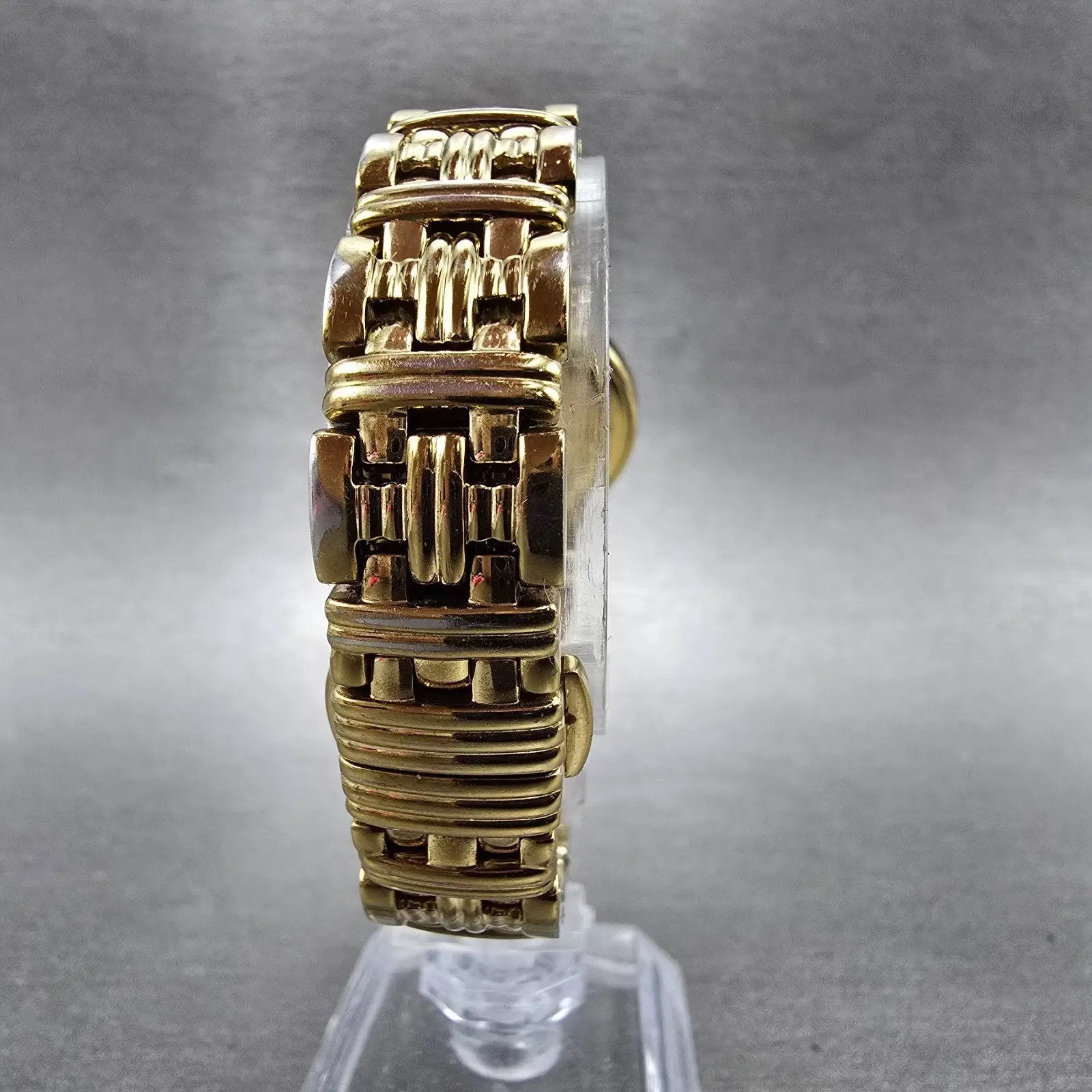 Wittnauer Watch Women 25mm Champagne Dial Gold Tone Date Round 12R11 New Battery7