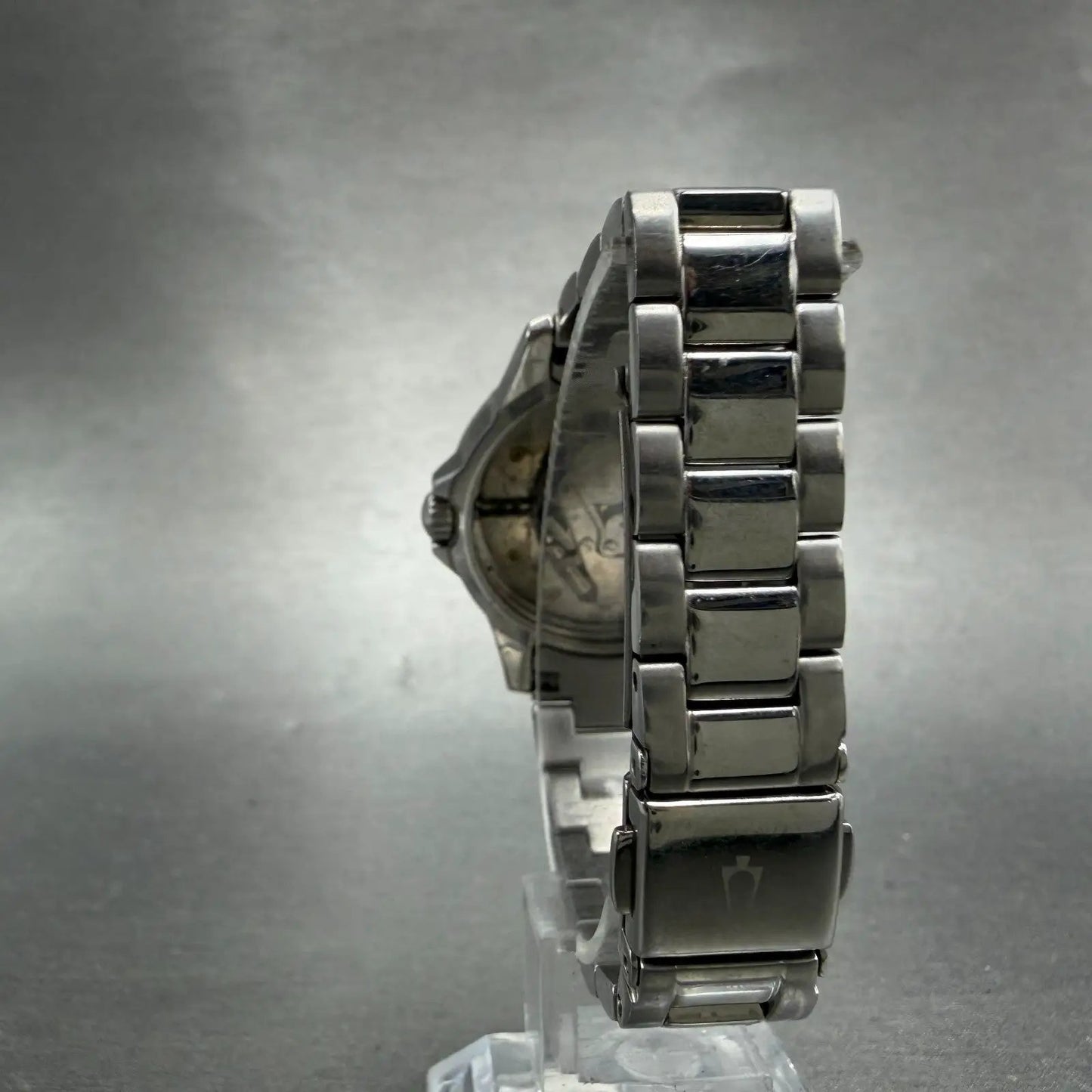 48020503