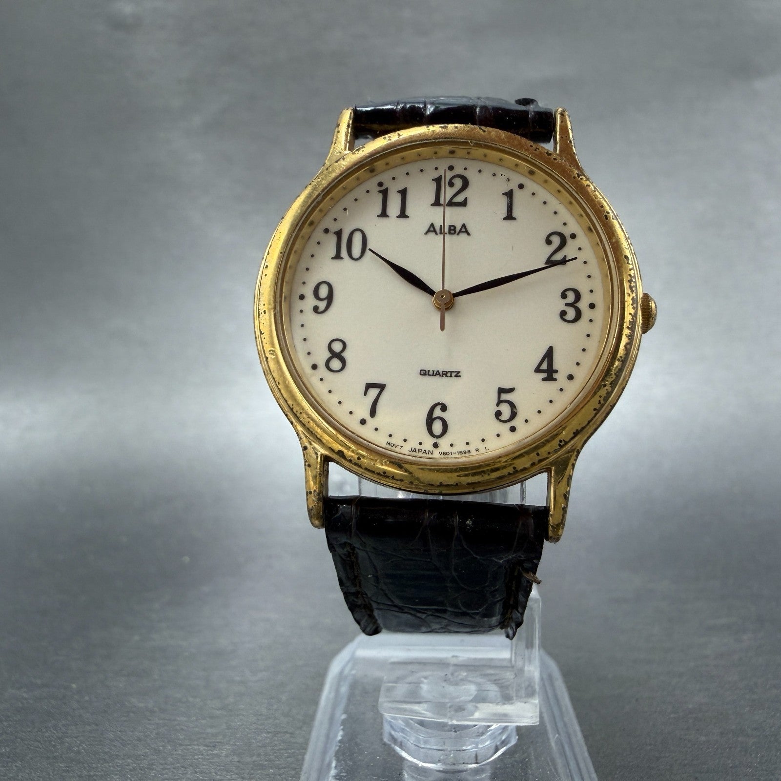 Seiko Alba Watch Men 33mm White Dial Gold Tone Round V501-6K80 New Battery 605