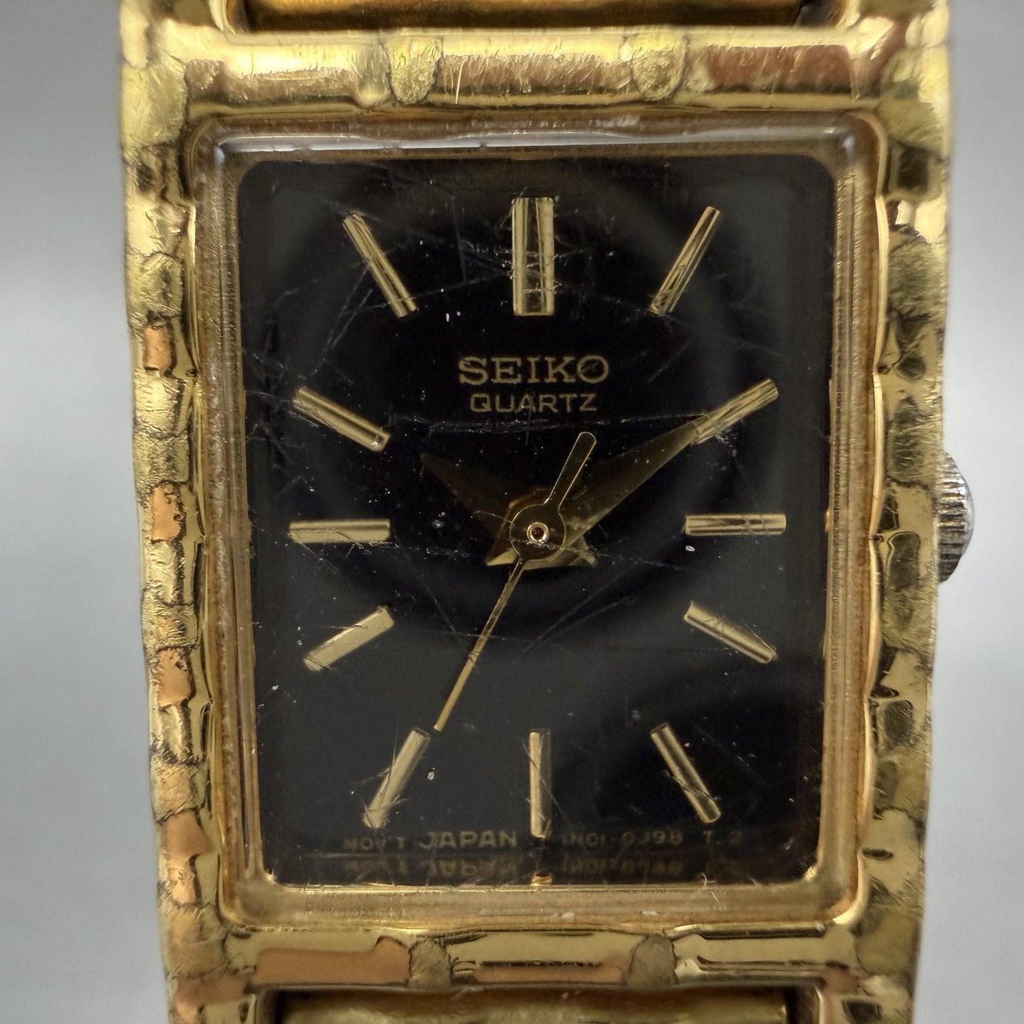 Seiko Tank Watch Women 16mm Black Dial Gold Tone Rectangle 1N015A69 New Battery1