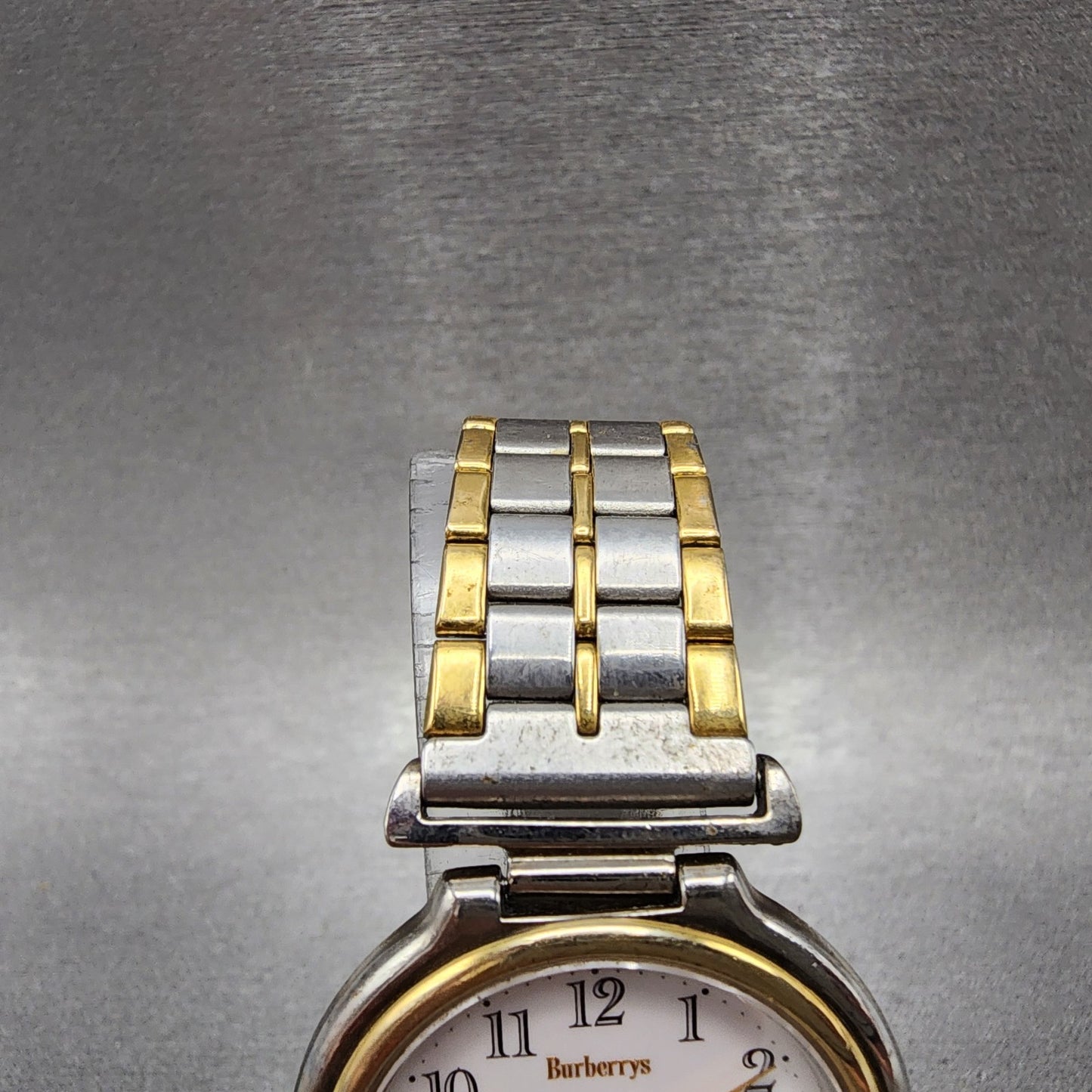 Burberry Watch Women 31mm White Dial Two Tone Round 4630E62283 New Battery4