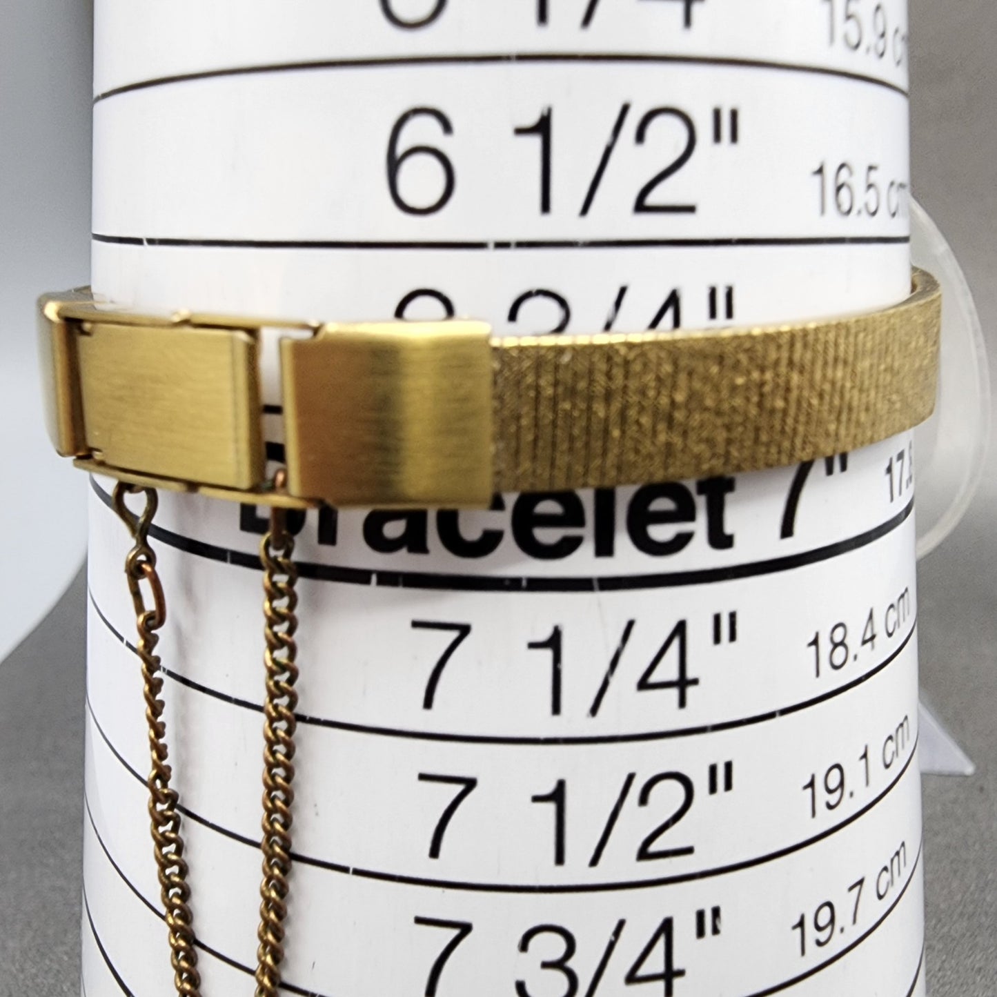 Seiko watch Women 19mm Champagne Dial Gold Tone Round V4011819 New Battery10