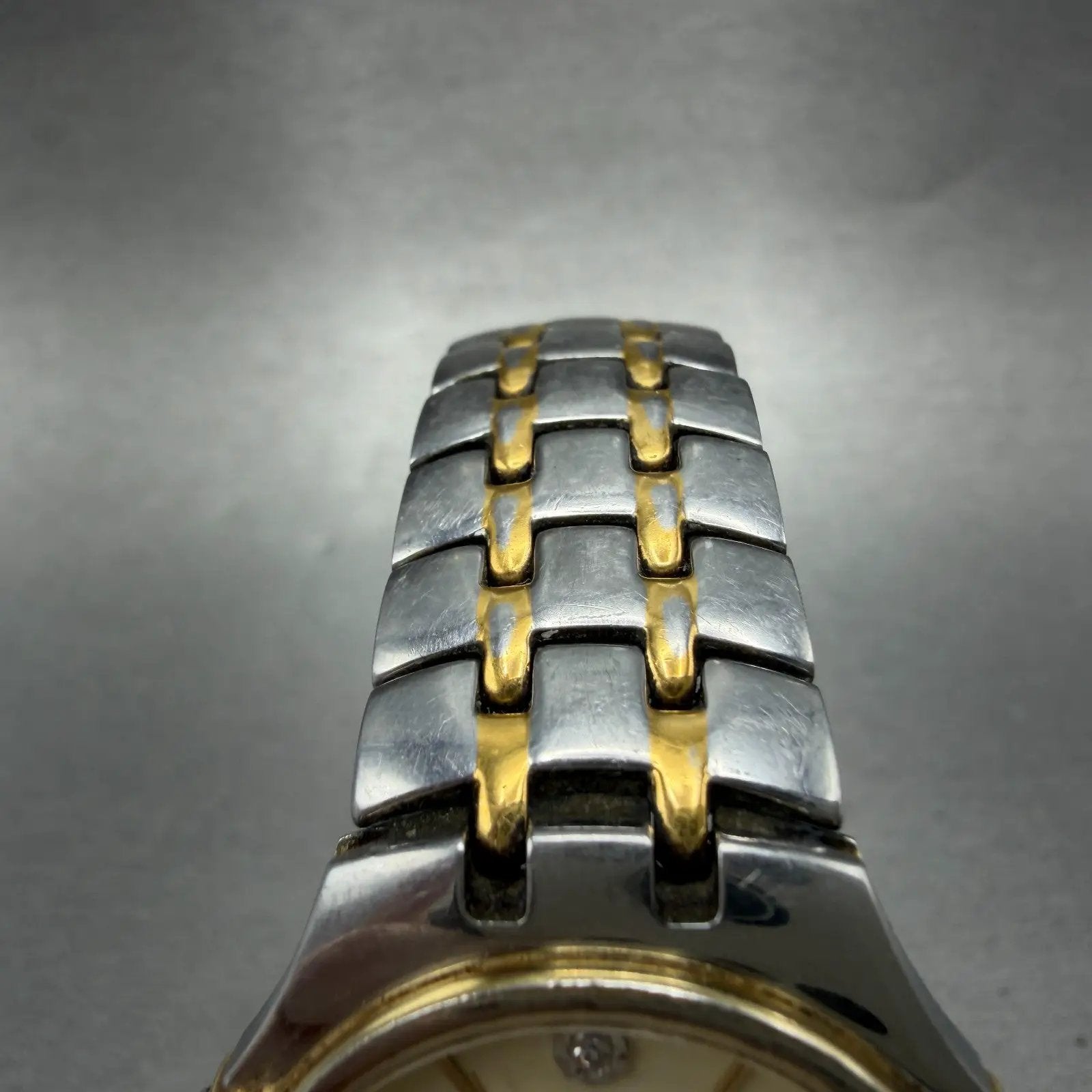 48181011