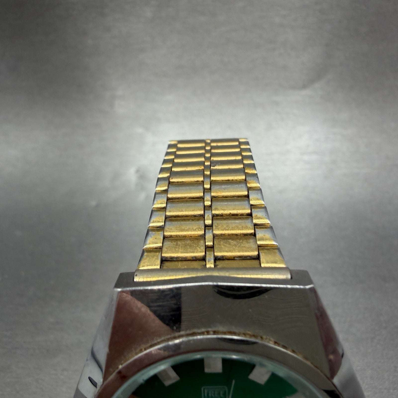 Citizen Freeway Watch Men 36mm Green Dial Silver Tone Daydate 5500-A85293 NewBat4