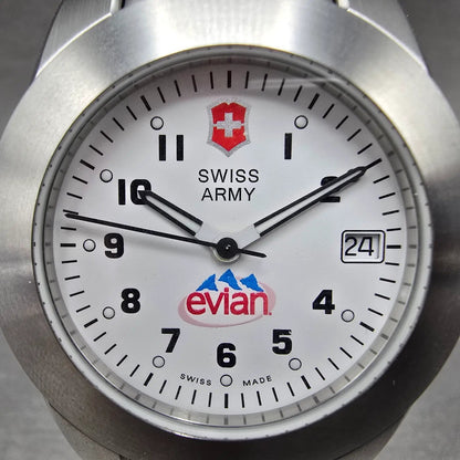 Victorinox Swiss Army Peak Watch Men 38mm White Dial Steel Date 24958 New Batt2