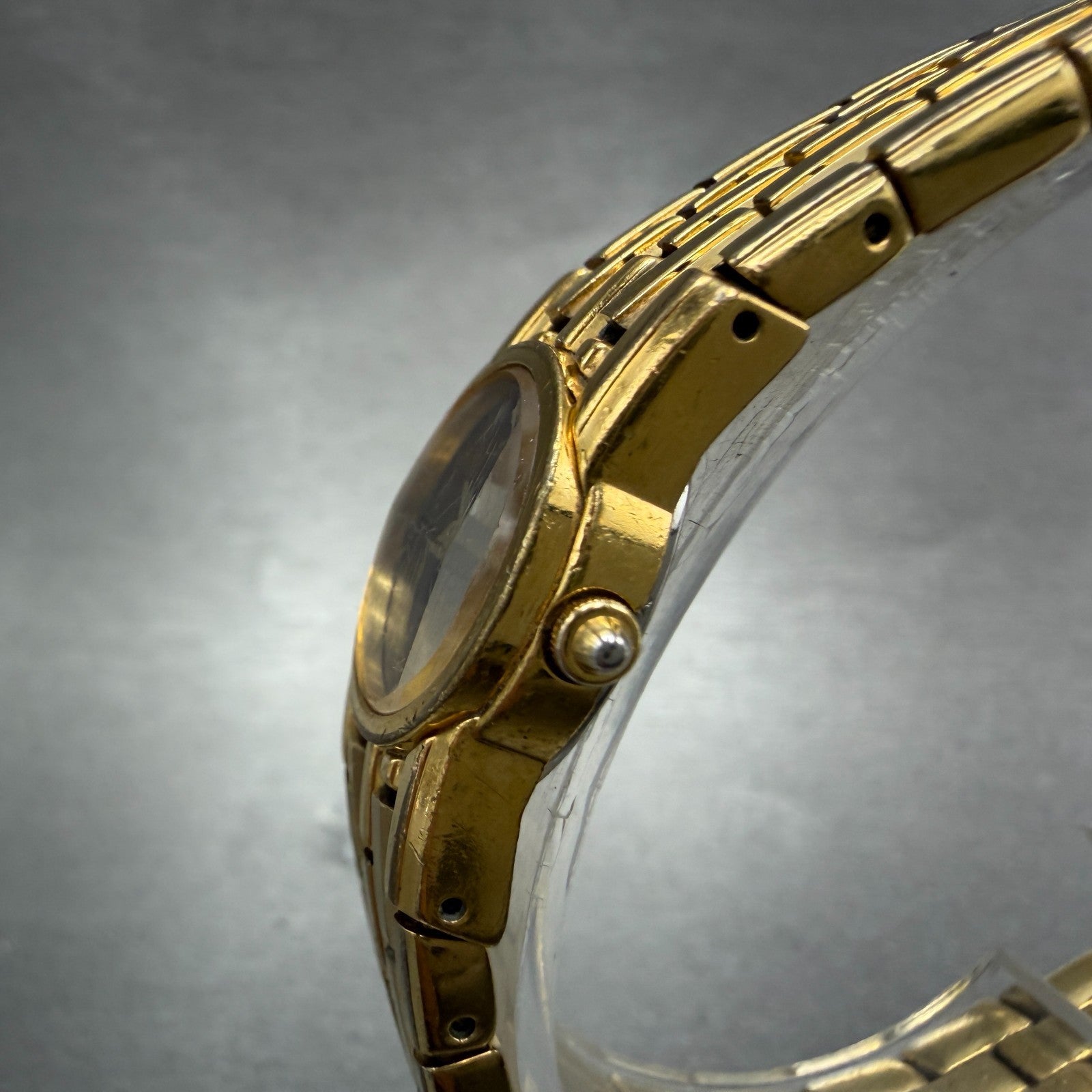 Seiko Watch Women 18mm Black Dial Gold Tone Round 1N00-0029 New Battery Vintage2