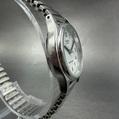 Casio Watch Women 25mm White Dial Silver Tone Round LQ-410 New Battery3