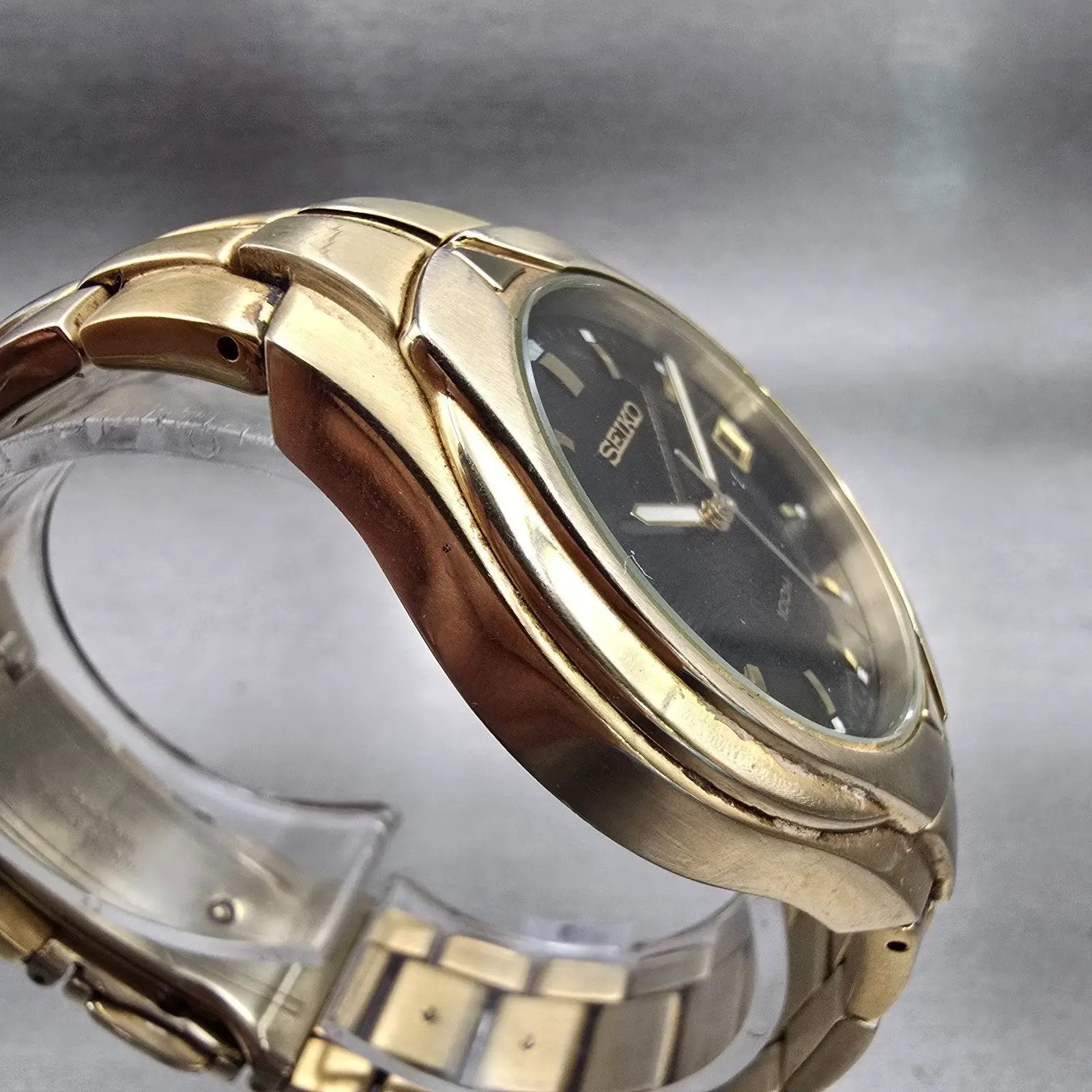 Seiko Watch Men 37mm Black Dial Gold Tone Date Round 7N42-0BC0 New Battery VTG3