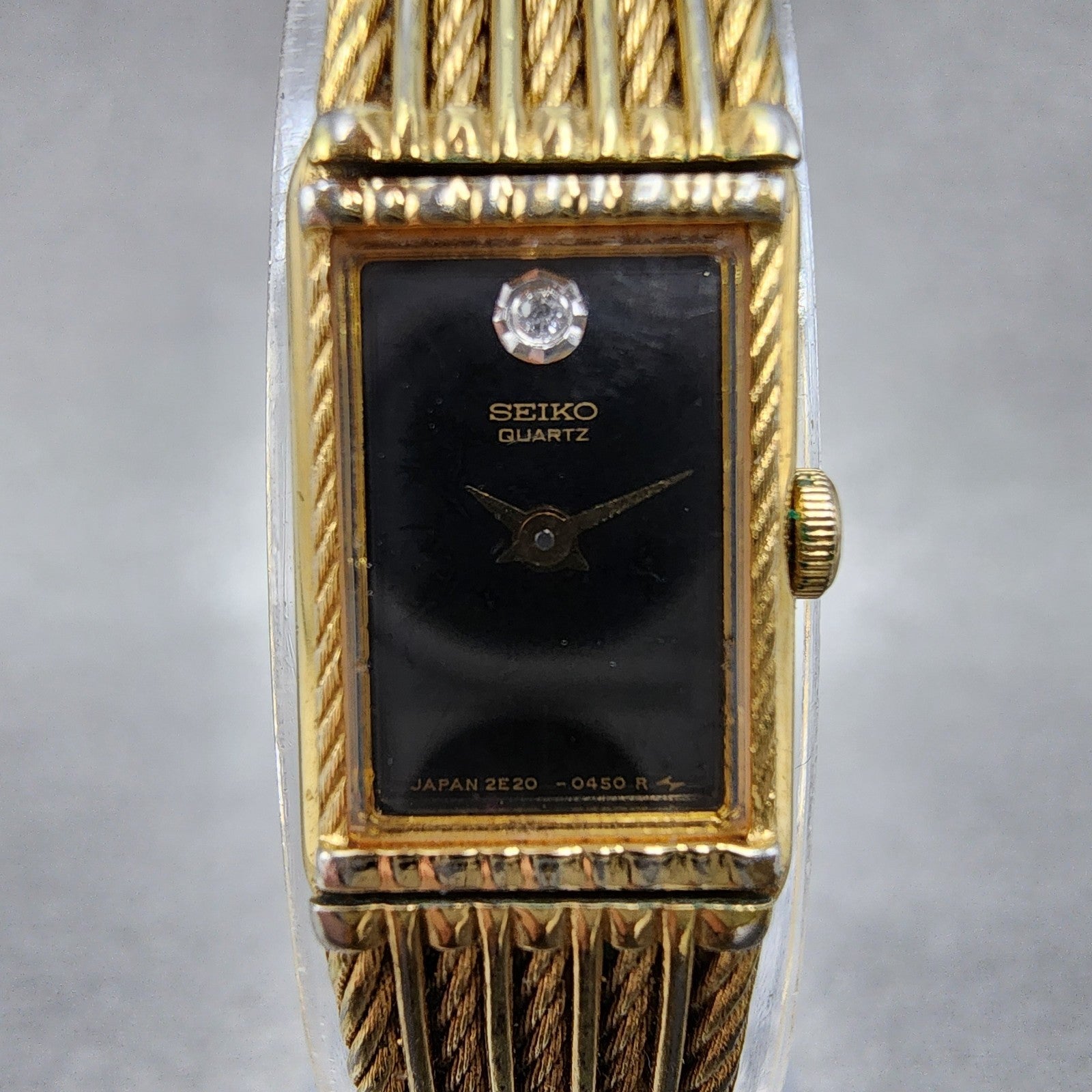 Seiko Tank Watch Women 12mm Black Dial Gold Tone 2e205269 New Battery1