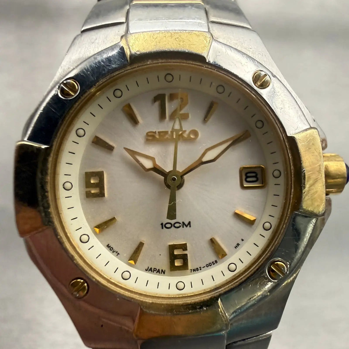 48302613