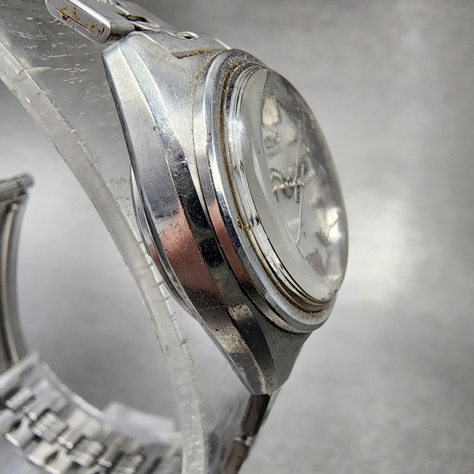 Seiko Automatic Watch Women 25mm Silver Dial Silver Tone Daydate 27060020 Runs3