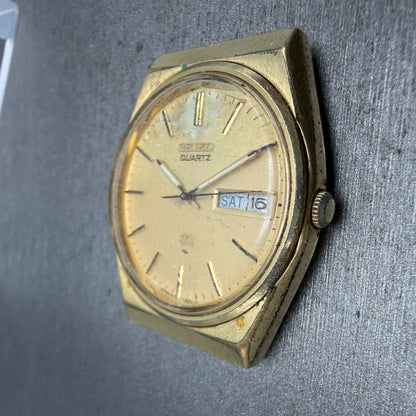 Seiko SQ Watch Men 34mm Champagne Dial Gold Tone Daydate Round 7123-8310 PARTS6