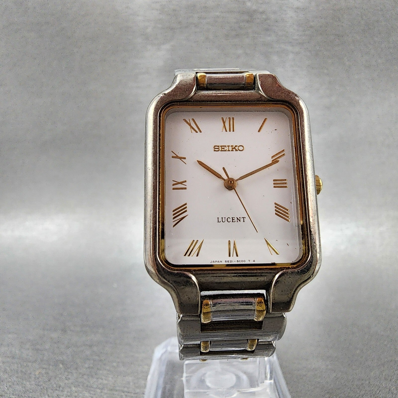 Seiko Lucent Tank Watch Men 25mm White Dial Two Tone Rectangle New Battery5