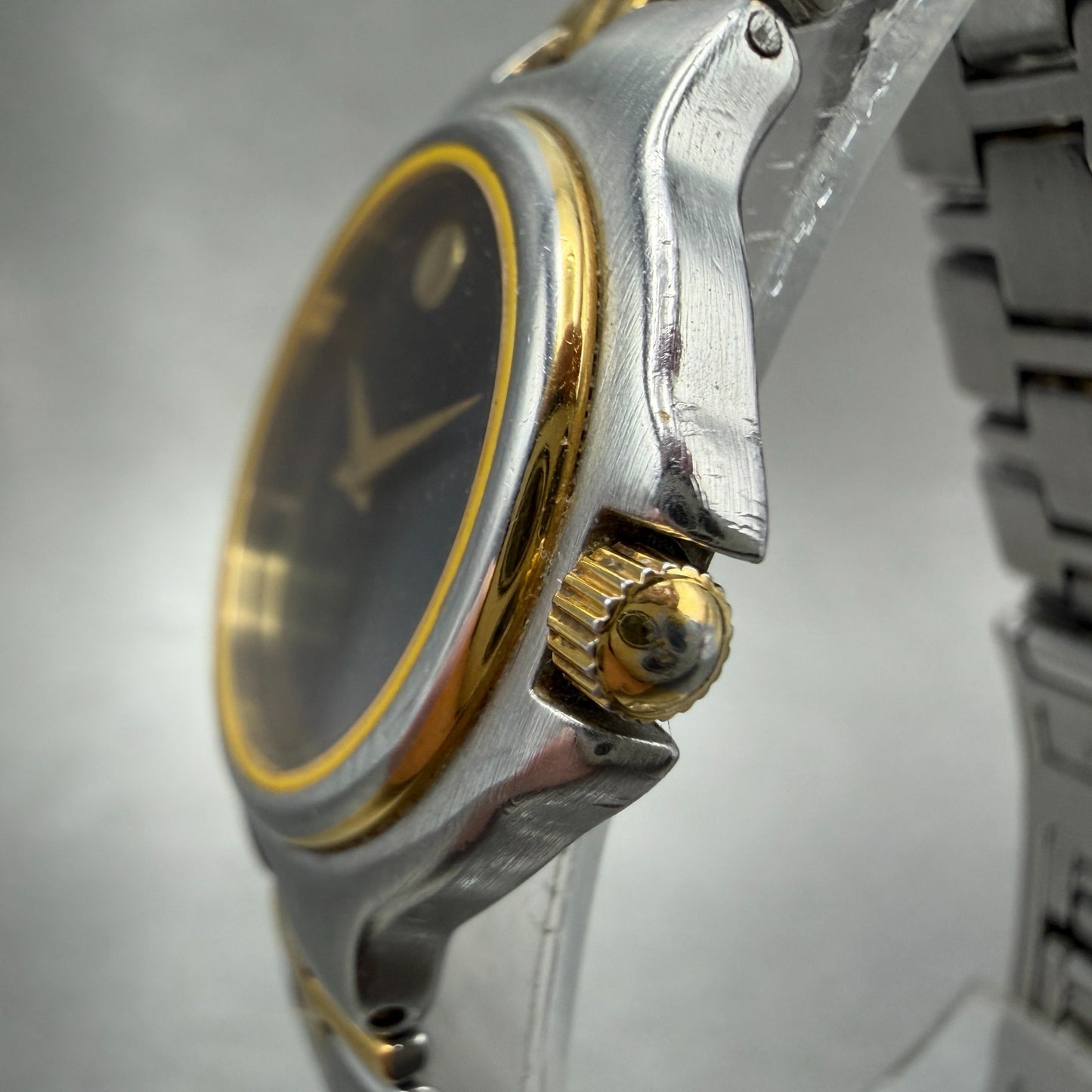 Movado Museum Watch Women 25mm Black Dial Two Tone Round 81.A1.827.2 New Battery2