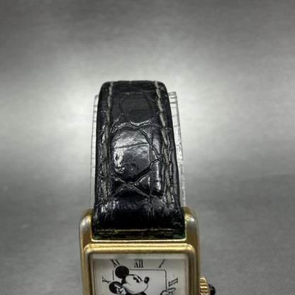 Lorus Mickey Mouse Tank Watch Women 17mm White Dial Gold Tone Rectangle New batt4