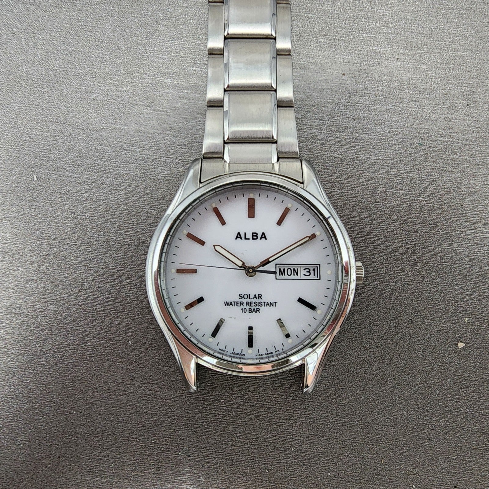 Seiko ALBA Solar Watch Men 36mm White Dial Silver Tone Daydate V158A PARTS0