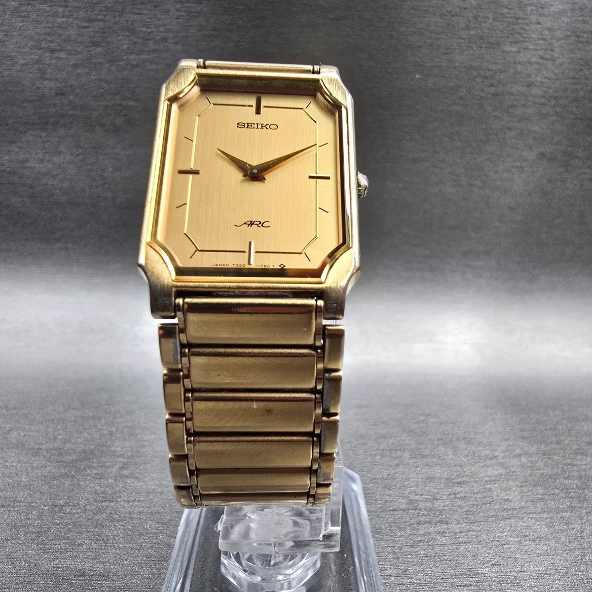 Seiko Arc Tank Watch Men 22mm Gold Dial Gold Tone Rectangle 7320-6460 New Batt5