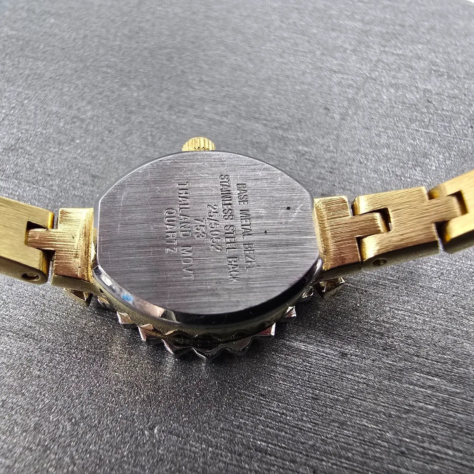 Armitron Deauville Diamond Watch Women 15mm Gold Dial Gold Ruby Oval New Battery9