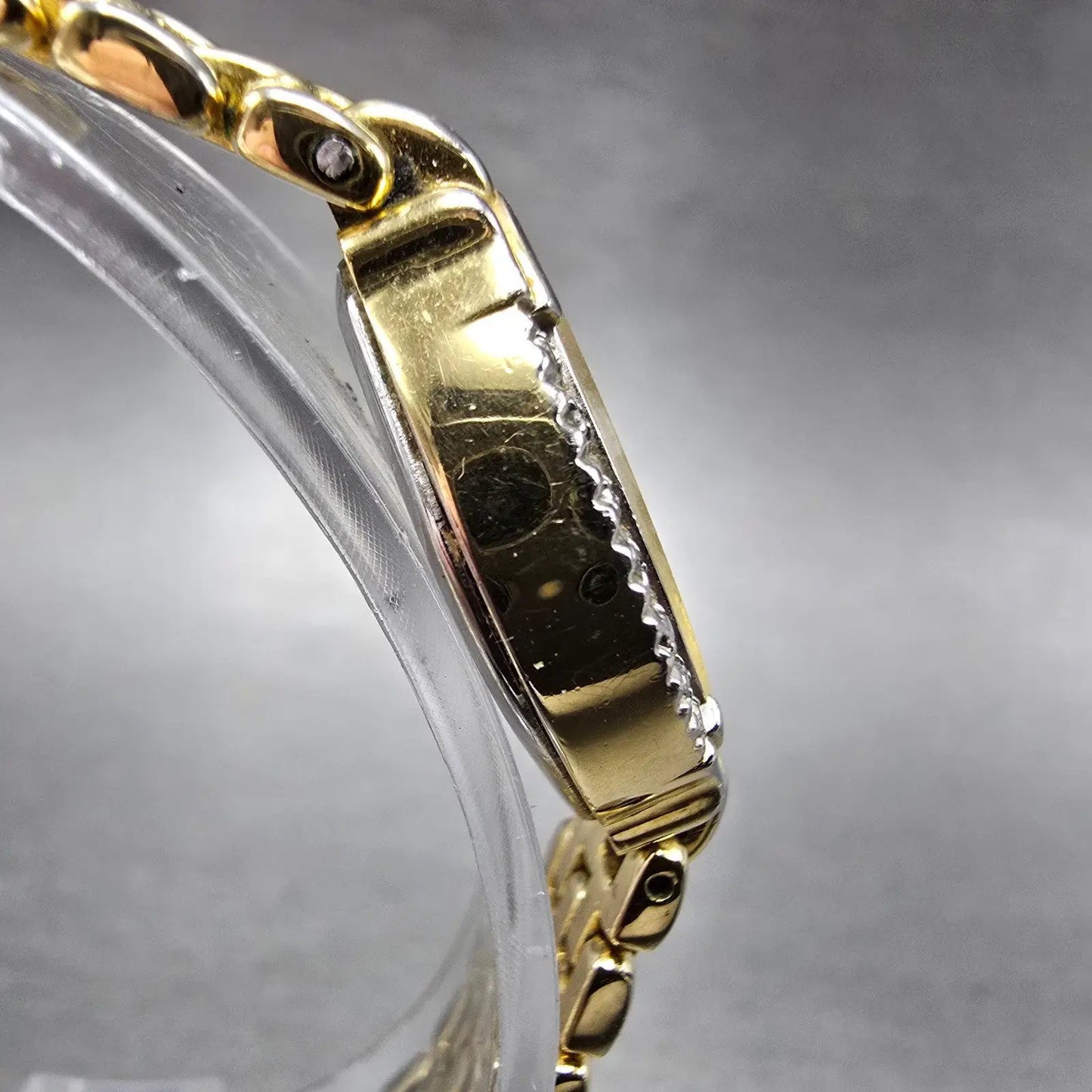 Elgin Watch Women 18mm Champagne Dial Gold Tone Oval Crystal Accent  New Battery3