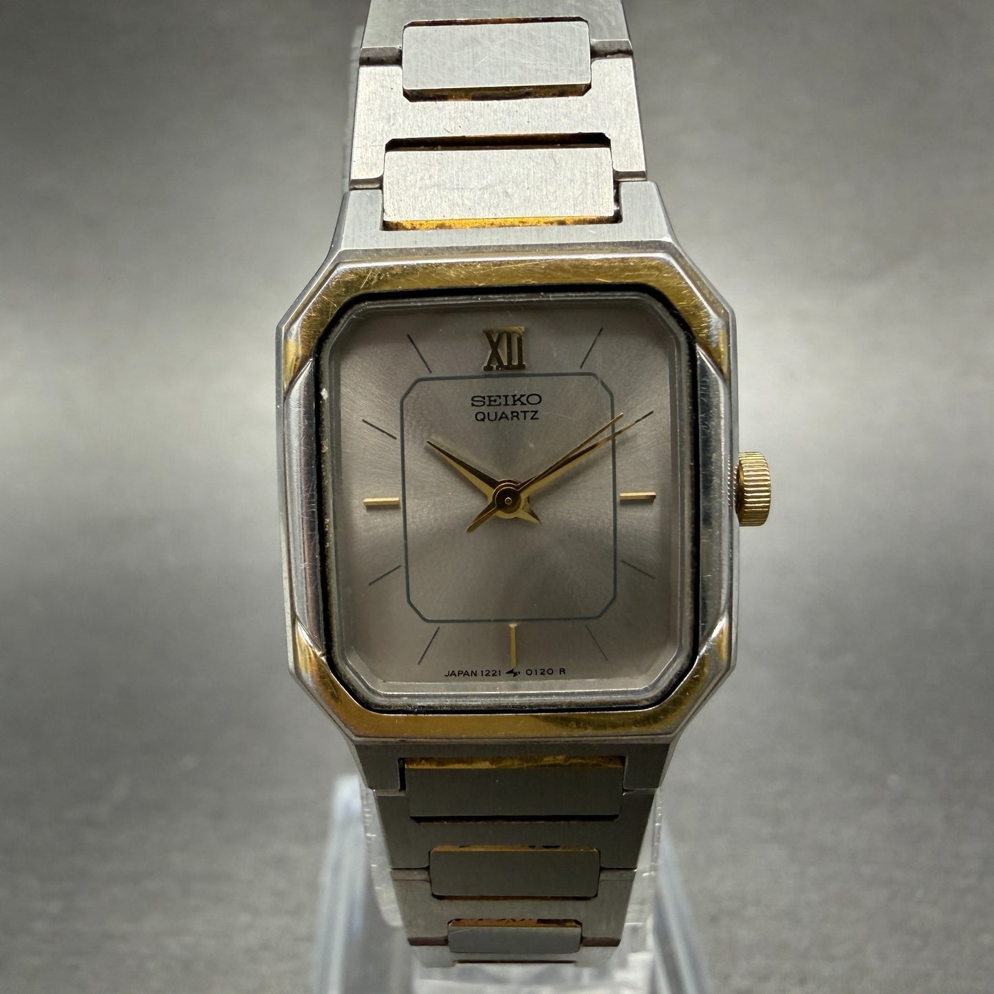 Seiko Tank Watch Women 20mm Silver Dial Two Tone Rectangle 1221-5060 New Battery0