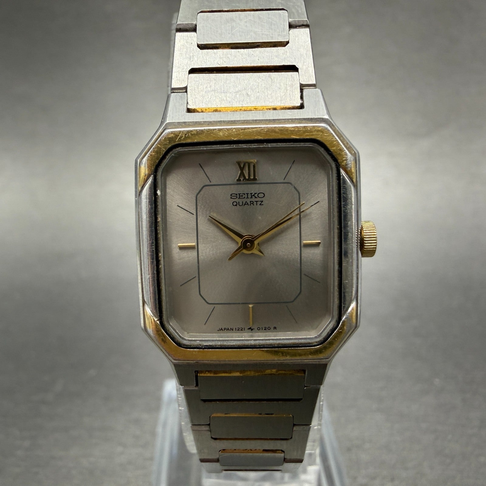 Seiko Tank Watch Women 20mm Silver Dial Two Tone Rectangle 1221-5060 New Battery0