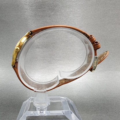 Seiko Watch Women 26mm White Dial Gold Tone Round V7006091 New Battery6