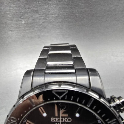 Seiko Chronograph Solar Watch Men 45mm Black Dial Black Tone Date V175-0CH0 Runs4