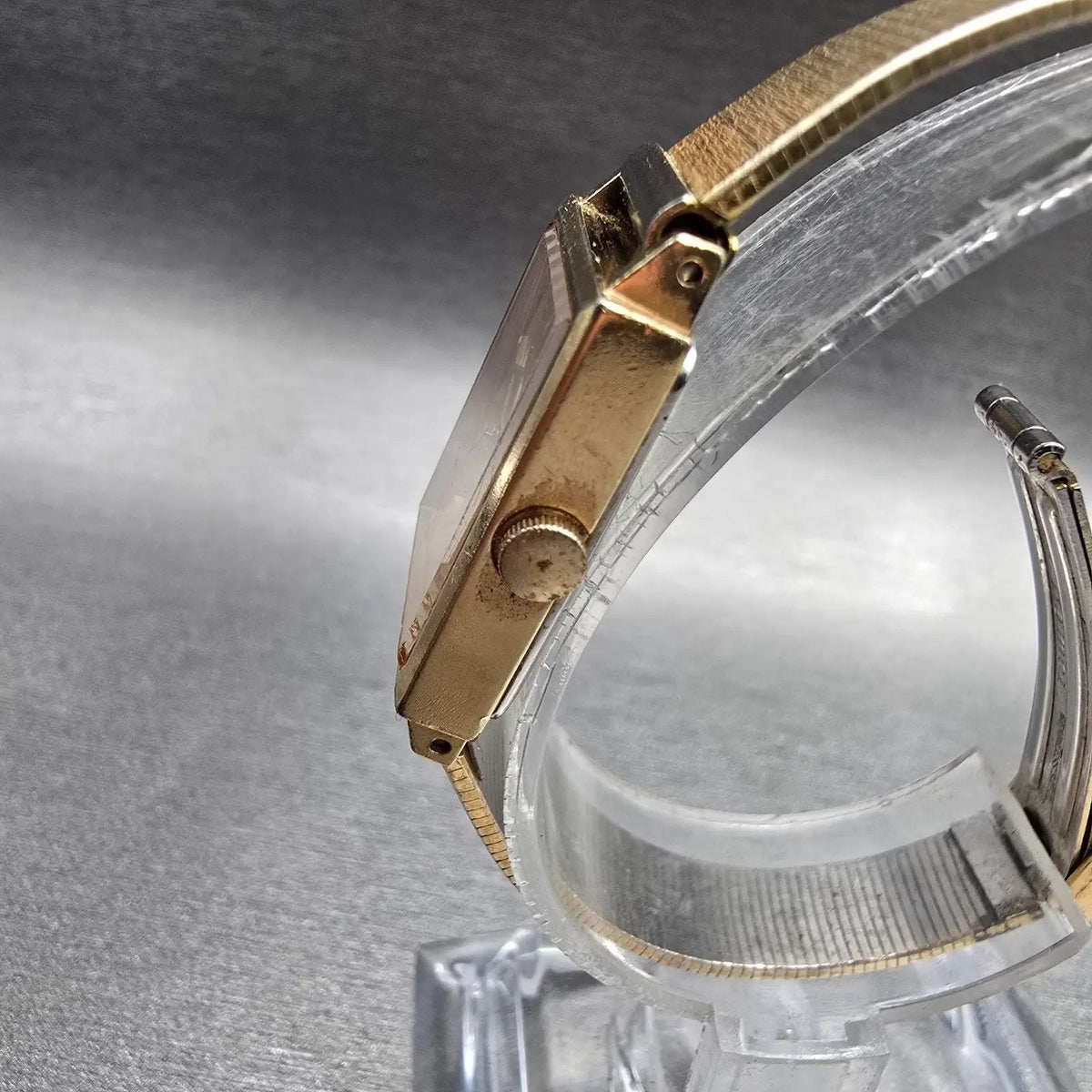 Seiko Tank Watch Women 18mm Gold Dial Gold Tone Rectangle 2C21-5190 New Battery2