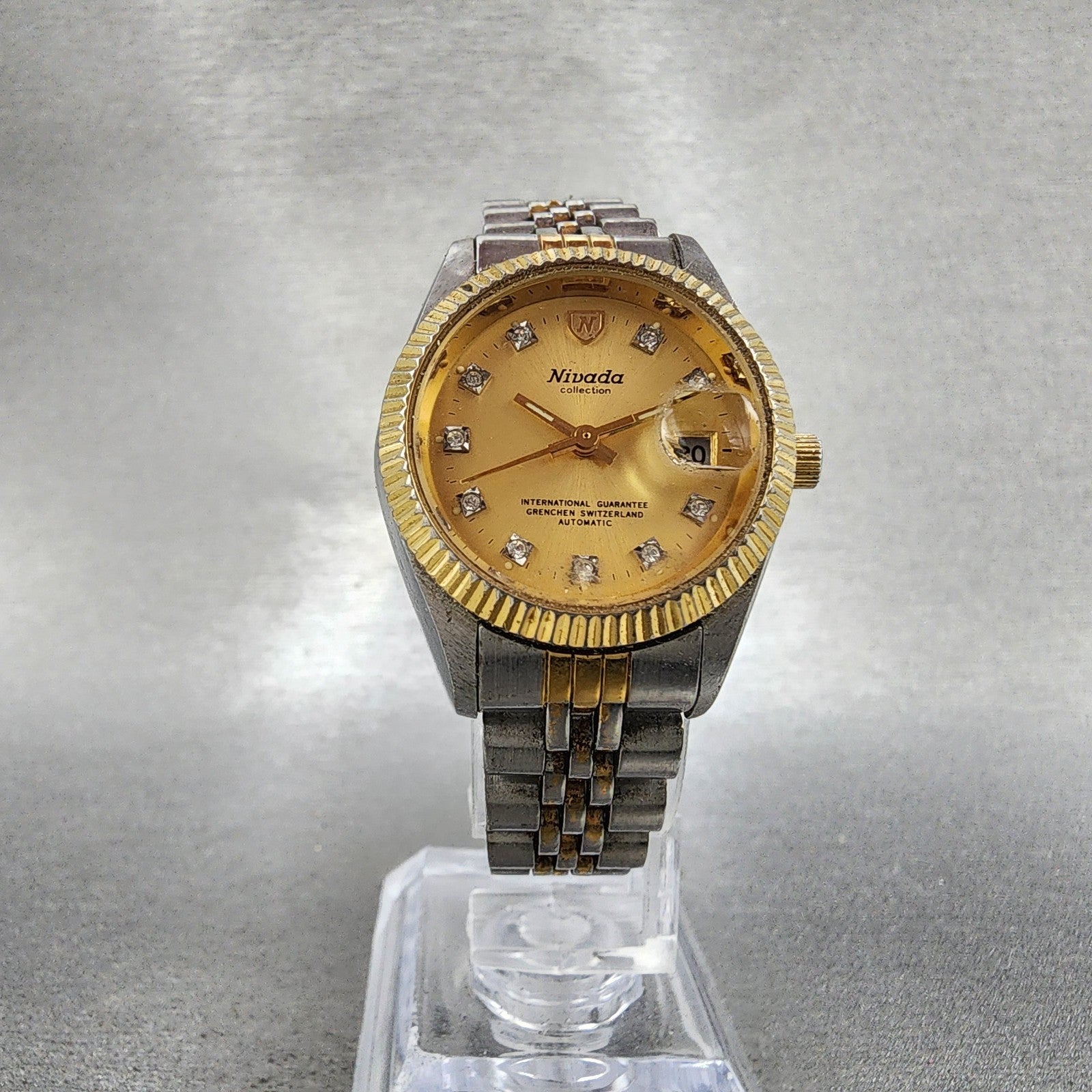 Nivada Watch Women 26mm Gold Dial Two Tone Date Round Automatic N93012L Runs5