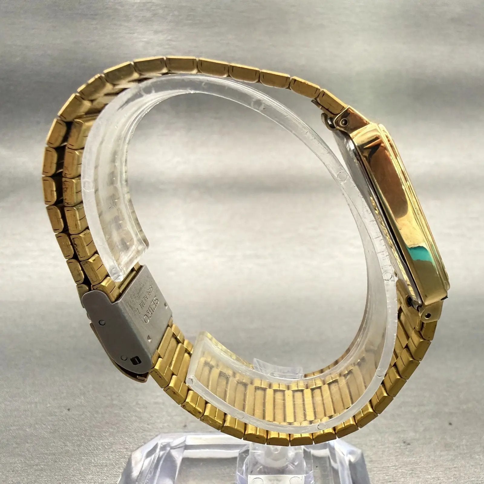 Seiko Watch Men 26mm White Dial Gold Tone Date Rectangle 5Y32-5A09 New Battery8