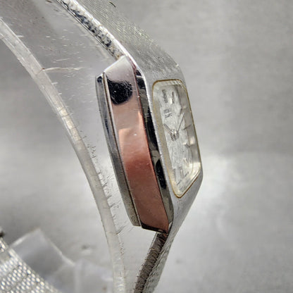 Seiko Tank Watch Women 16mm Silver Dial Silver Tone Rectangle 163269 New Batt3