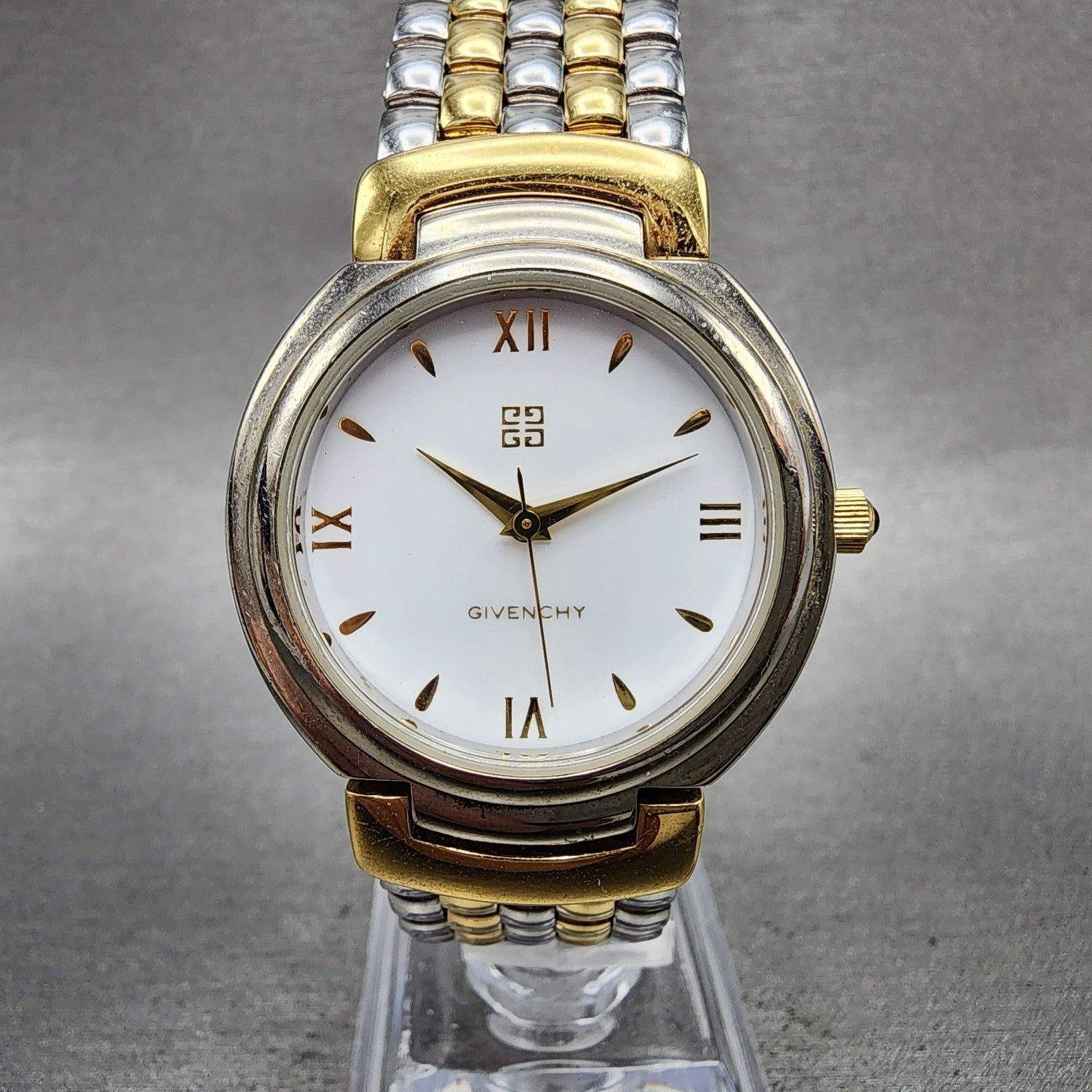 Givenchy Watch Women 33mm White Dial Two Tone Round New Battery0