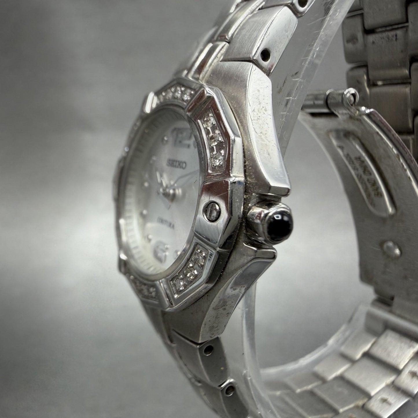 Seiko Coutura Watch Women 23mm Silver Dial Silver Tone 1n01-0le0 New Battery ABC2