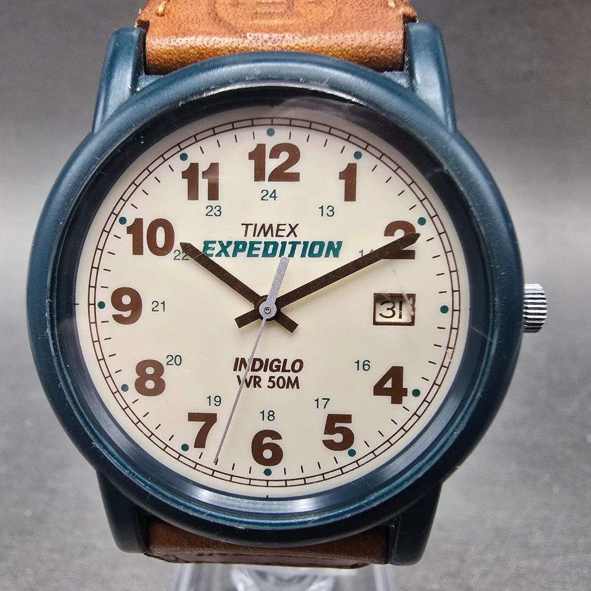 Timex Expedition Watch Men 37mm Cream Dial Green Tone Date Round New Battery0