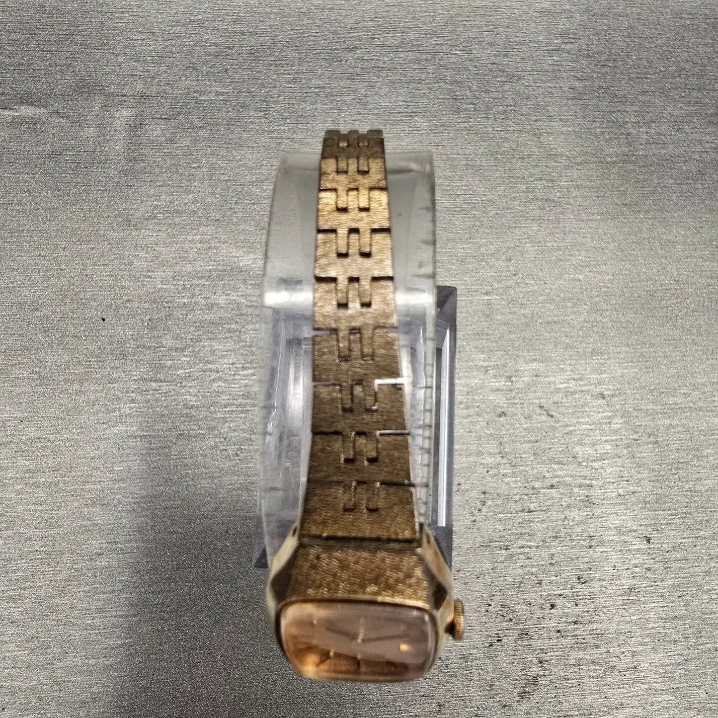 Seiko Watch Women 17mm Gold Dial Gold Tone Rectangle 1400-7399 New Battery VTG4