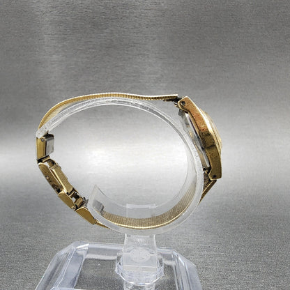 Seiko Watch Women 16mm Gold Dial Gold Tone Round 14000909 New Battery8