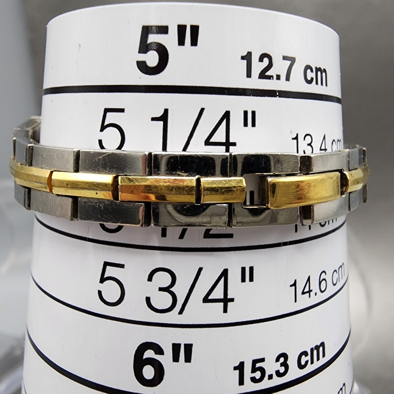 Seiko Watch Women 13mm White Dial Two Tone Rectangle 2E207479 New Battery C56710