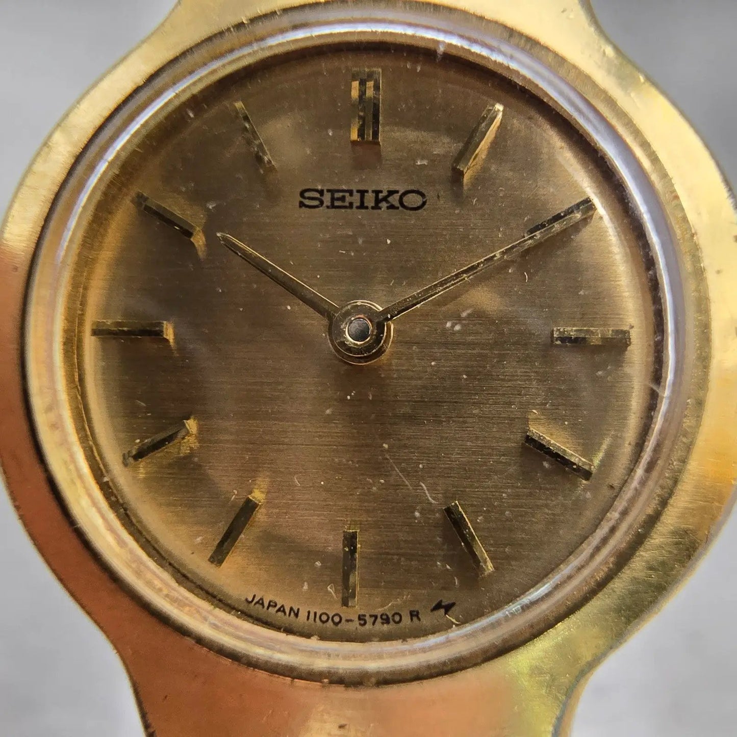Seiko Watch Women 22mm Gold Dial Gold Tone Round 1100-1440 Manual Wind Vintage1