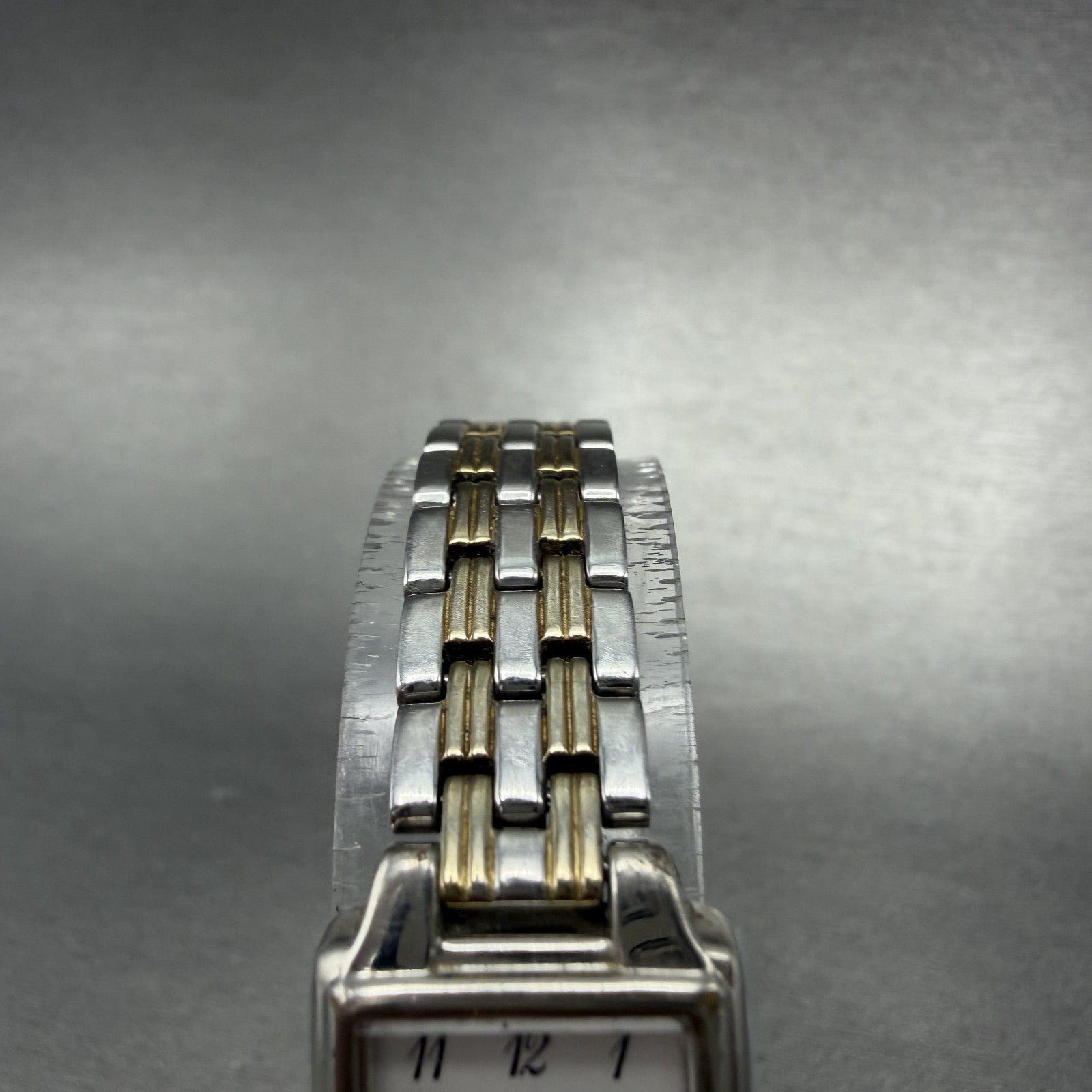 Seiko Tank Watch Women 16mm White Dial Two Tone Rectangle 1N01-0FH0 New Battery4