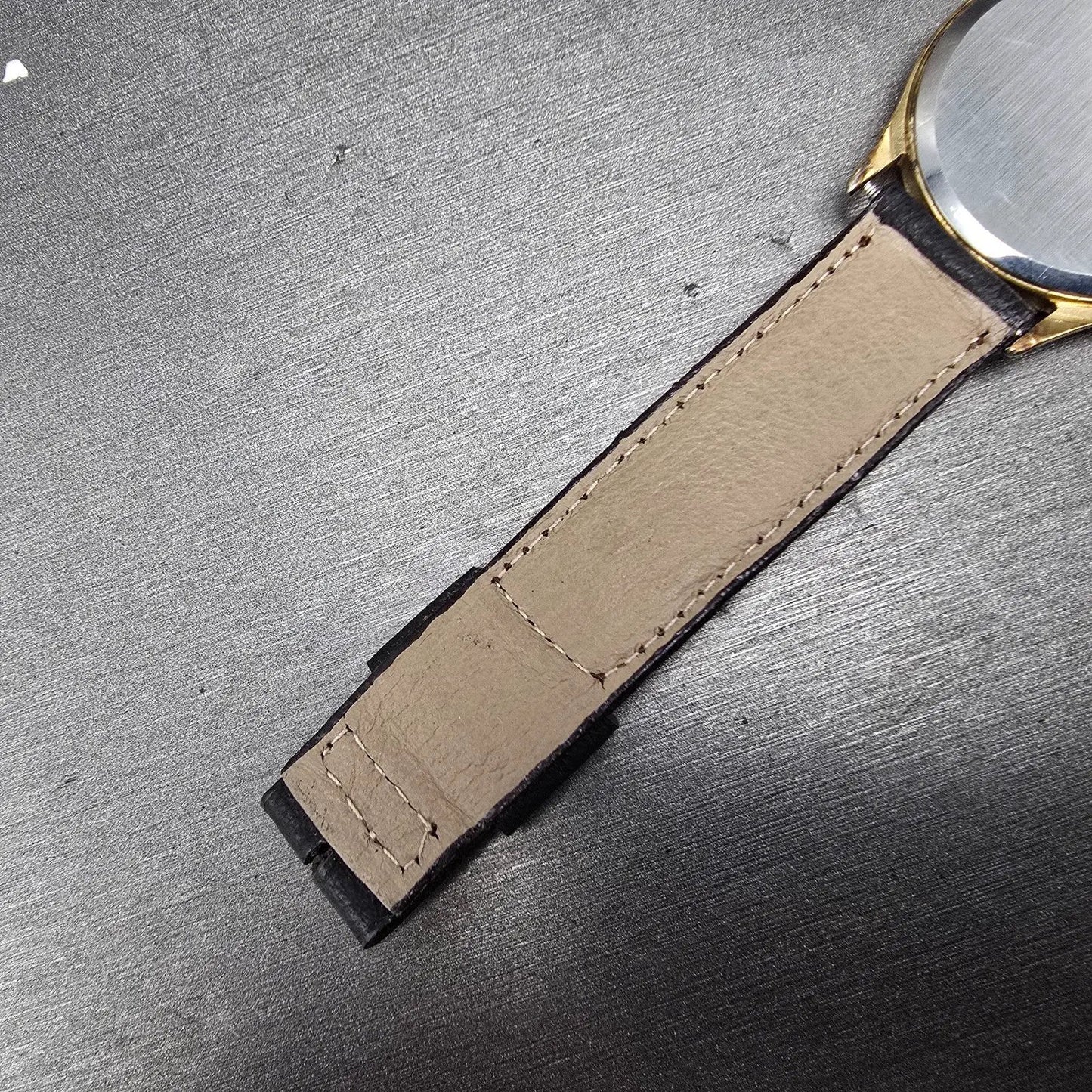 Seiko Watch Men 32mm White Dial Gold Tone Round 8620-0019 PARTS Vintage10