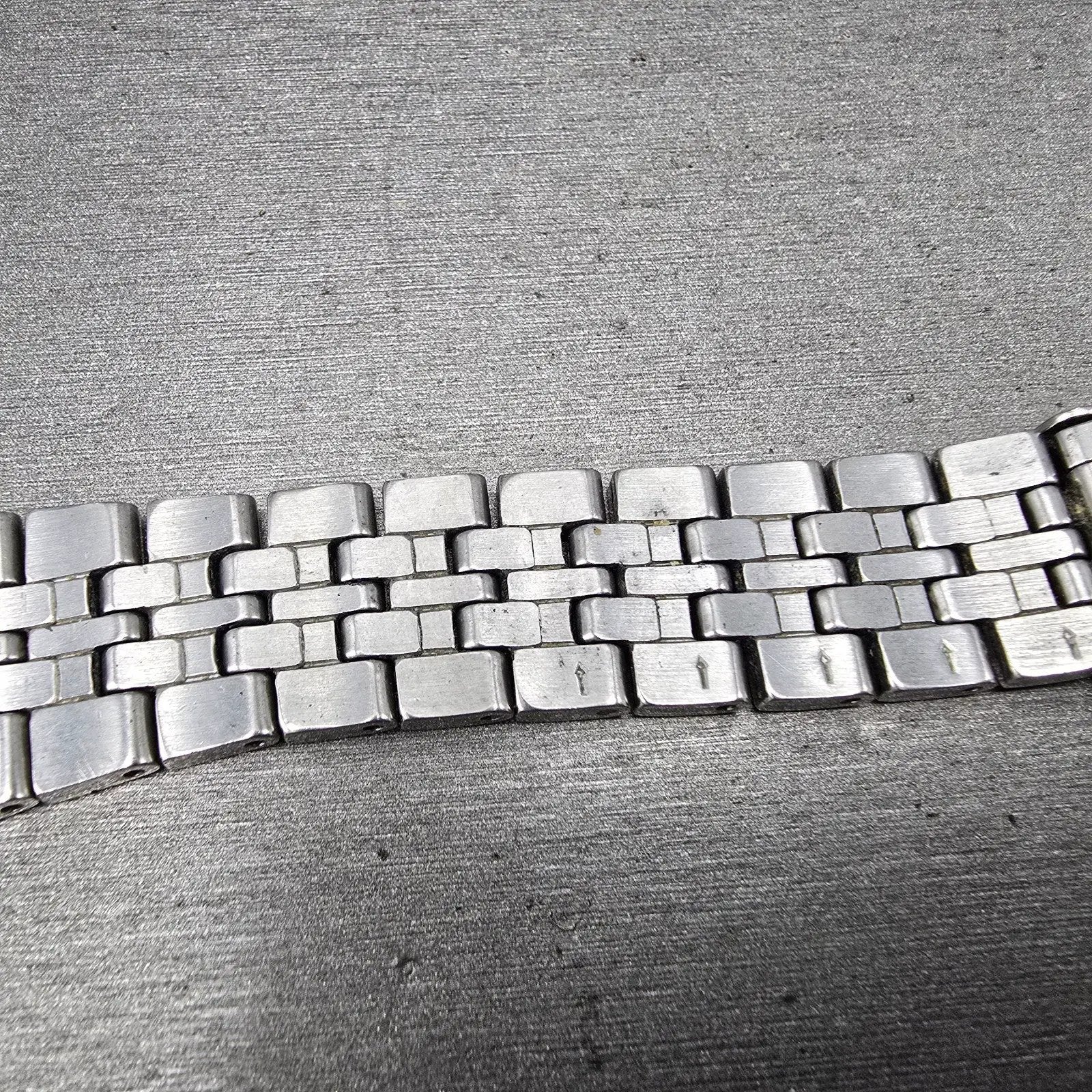 Seiko Bracelet 18mm Stainless Steel Two Tone Tri Folding Clasp VTG Japan 4A4K2C115